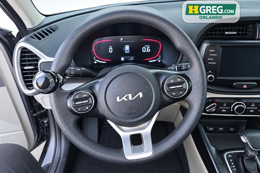 Used 2024 Kia Soul LX w/ Option Group 015 FWD image 11