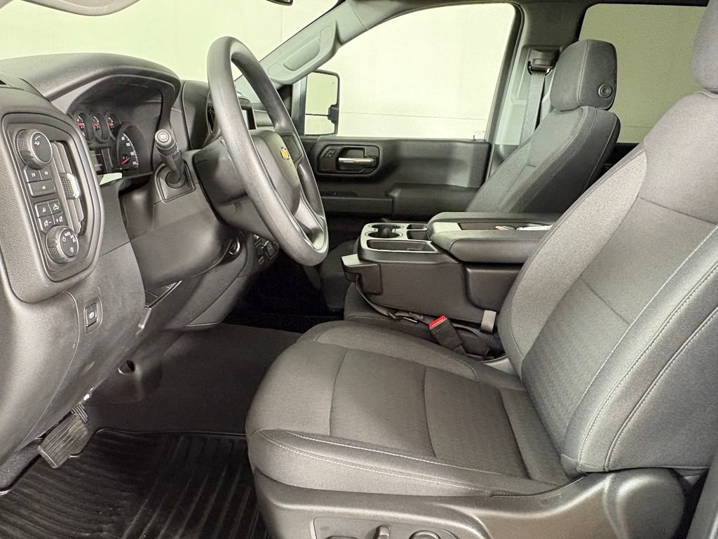 Certified 2025 Chevrolet Silverado 2500 Custom w/ Custom Value Package AWD/4WD image 26