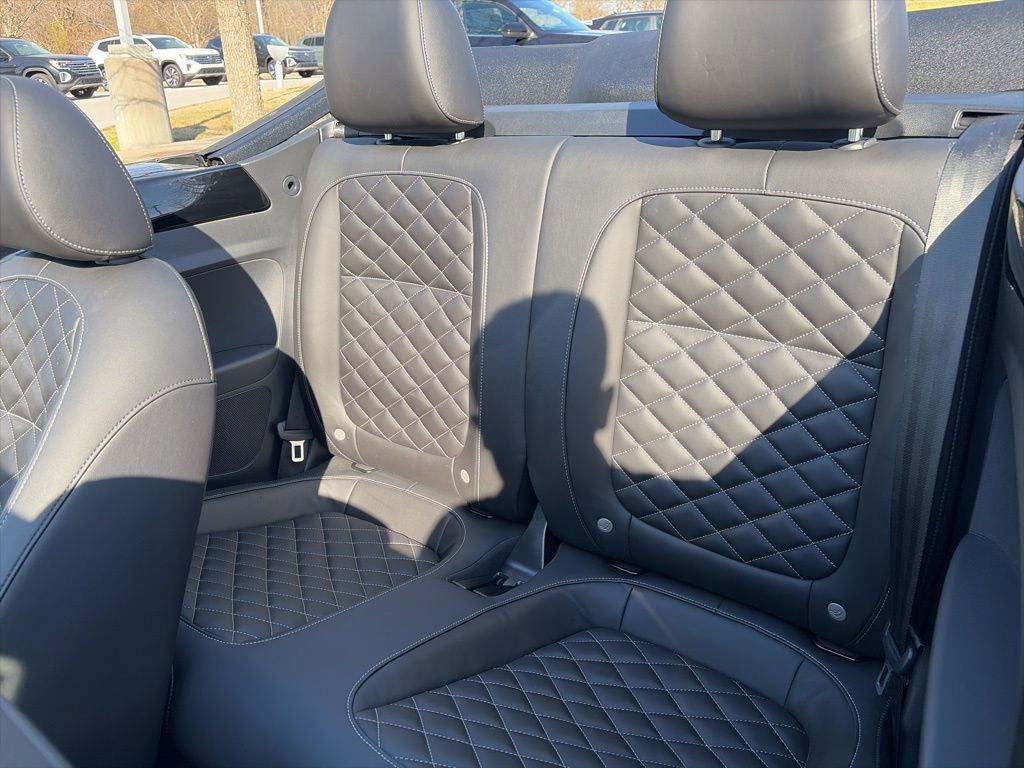 Used 2019 Volkswagen Beetle 2.0T Final Edition SEL FWD image 24