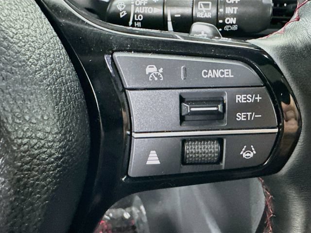 Certified 2025 Honda Pilot Black Edition image 14