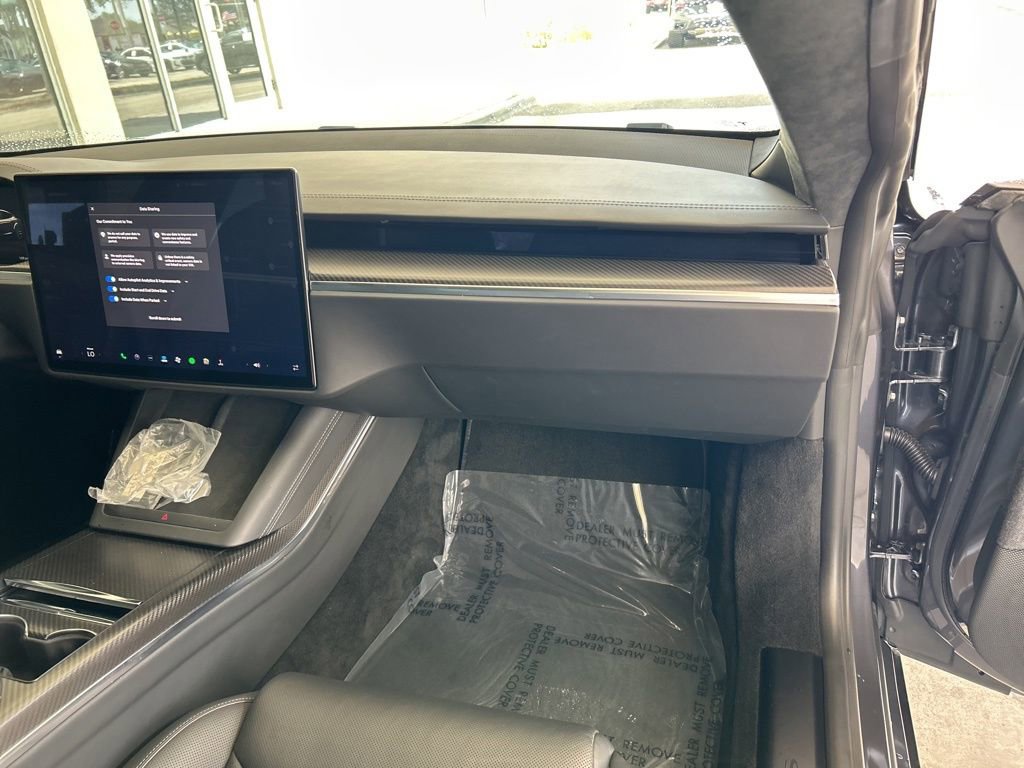 Used 2022 Tesla Model S Plaid image 26