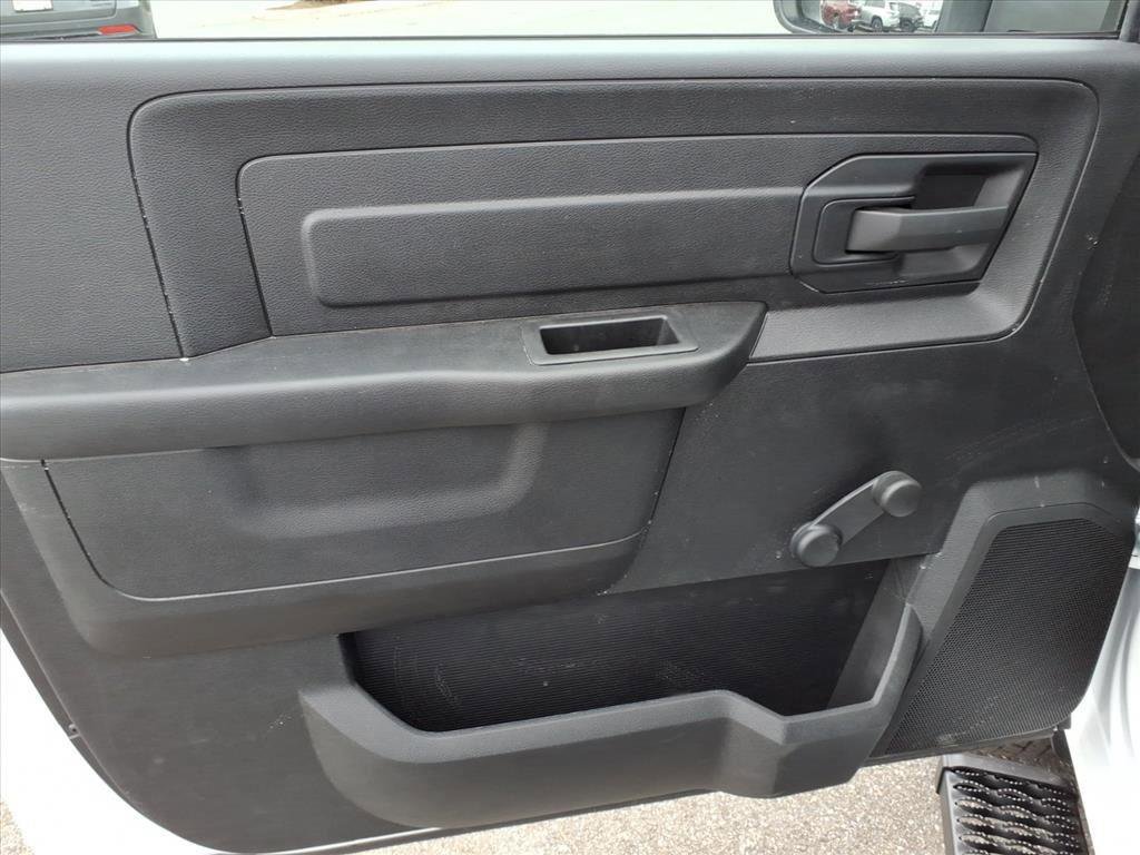 New 2026 RAM 3500 Tradesman image 8