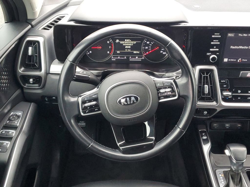 Used 2021 Kia Sorento S image 26