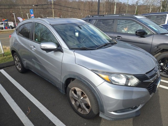 Used 2017 Honda HR-V EX-L image 12