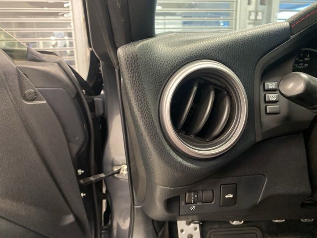 Used 2020 Toyota 86 image 11