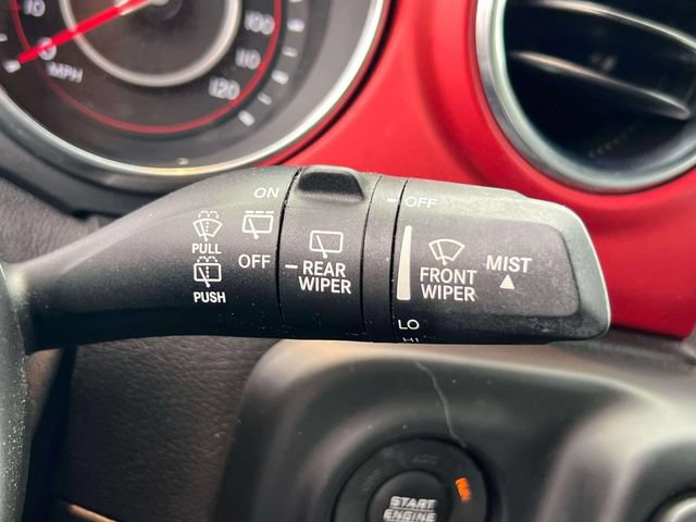 Used 2018 Jeep Wrangler Unlimited Rubicon AWD/4WD image 28