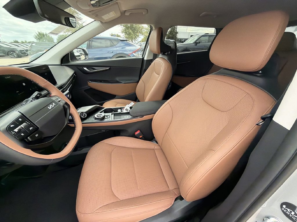 New 2026 Kia EV6 Wind RWD image 13