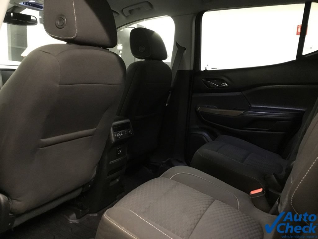 Used 2018 GMC Acadia SLE w/ LPO, Floor Liner Package AWD/4WD image 26