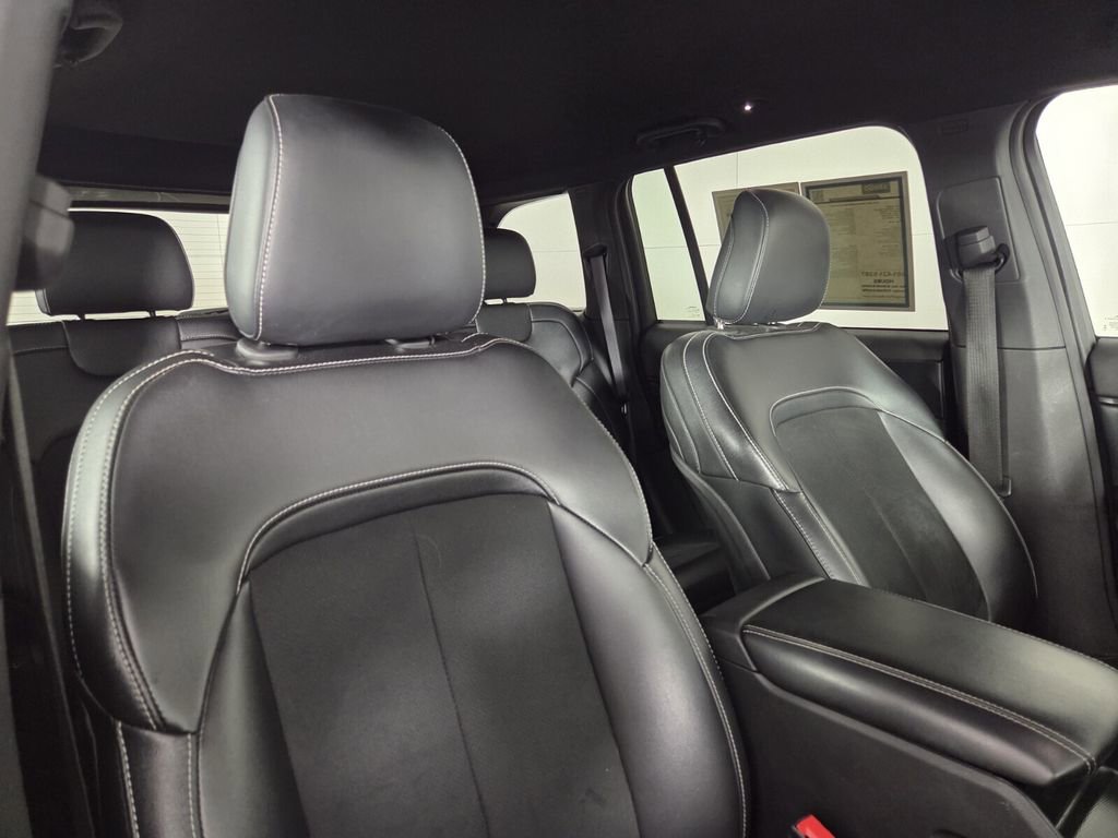 Certified 2024 Jeep Grand Cherokee Altitude image 34