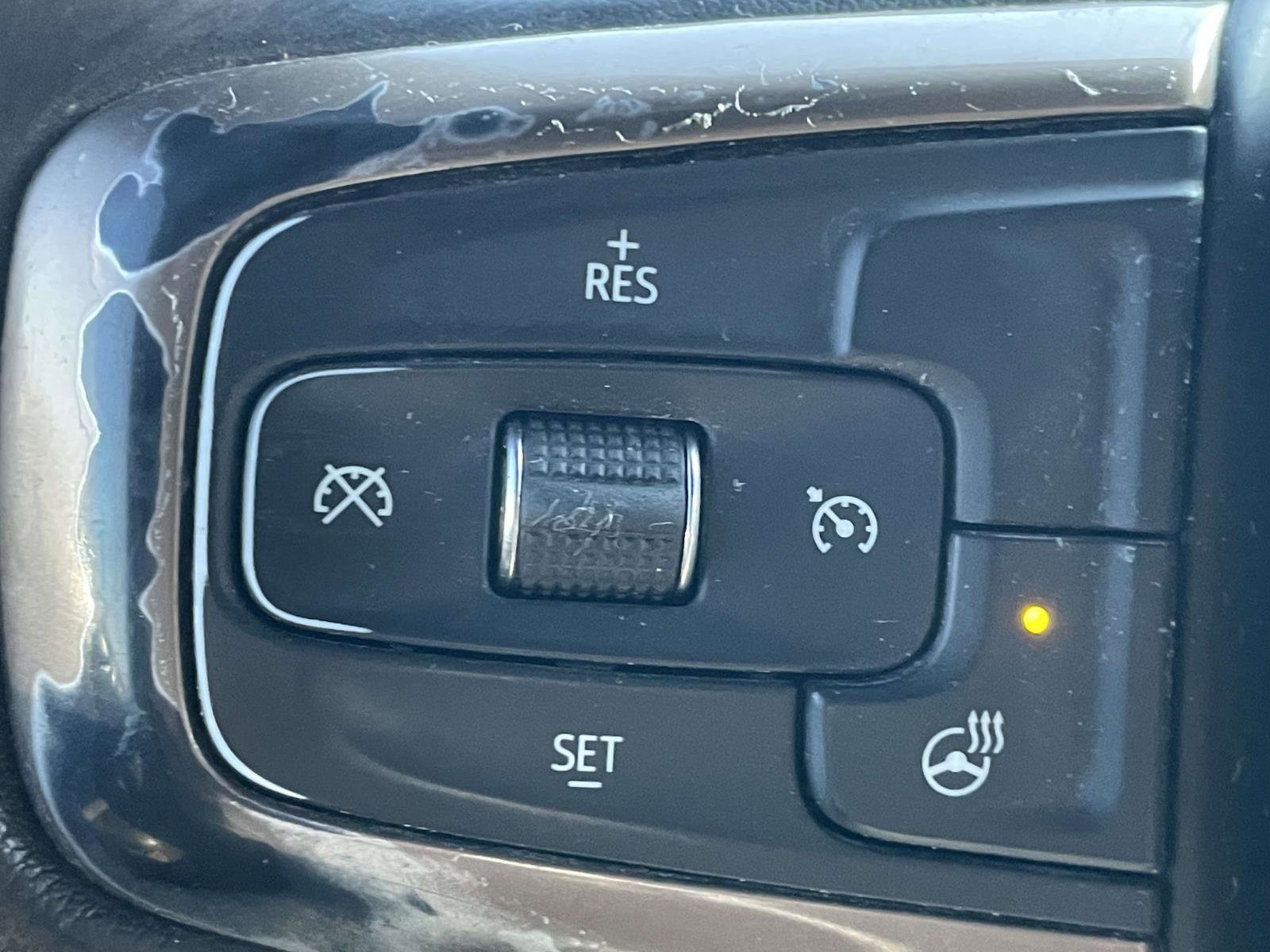 Used 2022 Chevrolet Silverado 3500 High Country image 7