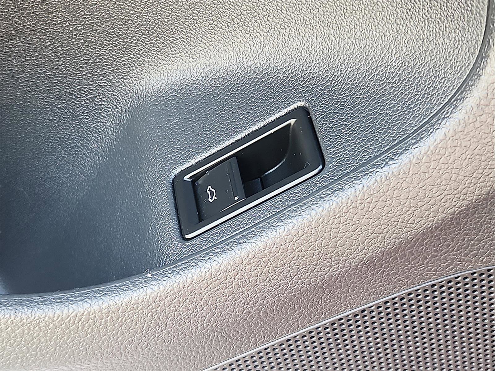 Used 2016 Volkswagen Jetta S image 20