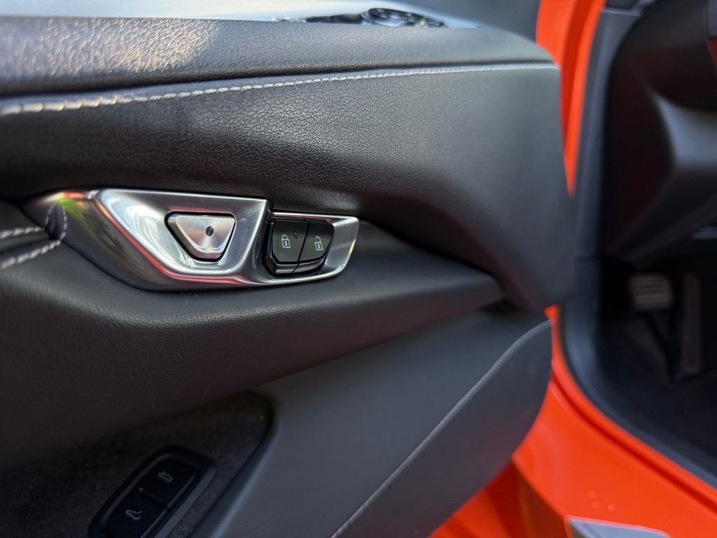 Used 2020 Chevrolet Corvette Stingray Preferred Cpe w/ 2LT Preferred Equipment Group RWD image 37