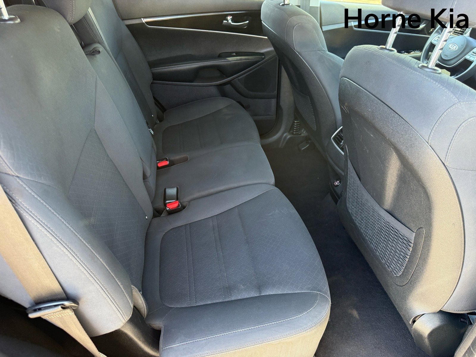 Used 2020 Kia Sorento LX image 26