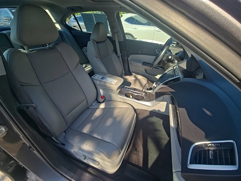 Used 2020 Acura TLX w/ Technology Package FWD image 40
