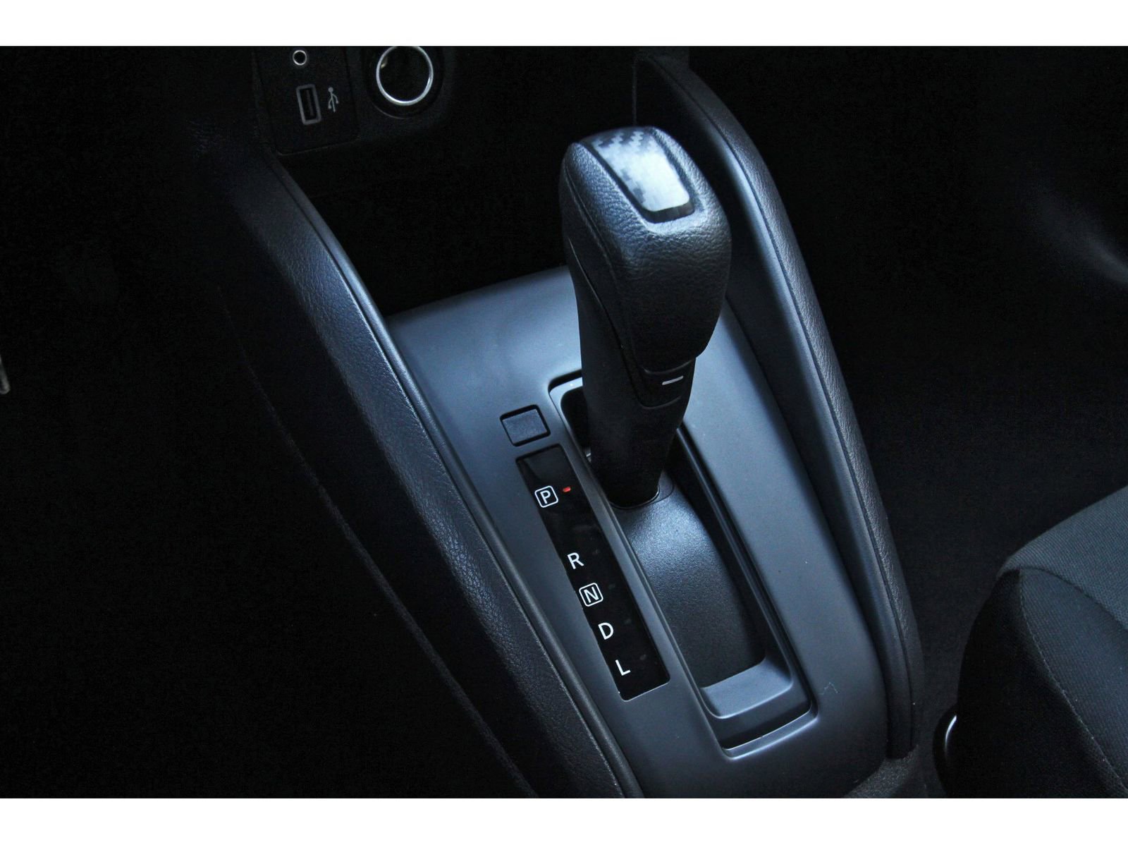 Used 2024 Nissan Versa S w/ Trunk Package image 29