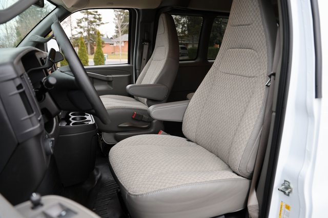 New 2024 Chevrolet Express 2500 image 13