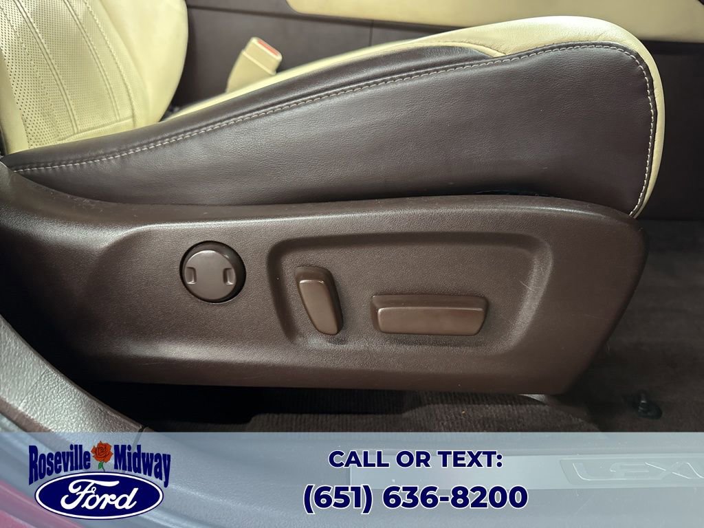 Used 2016 Lexus RX 450h AWD image 36