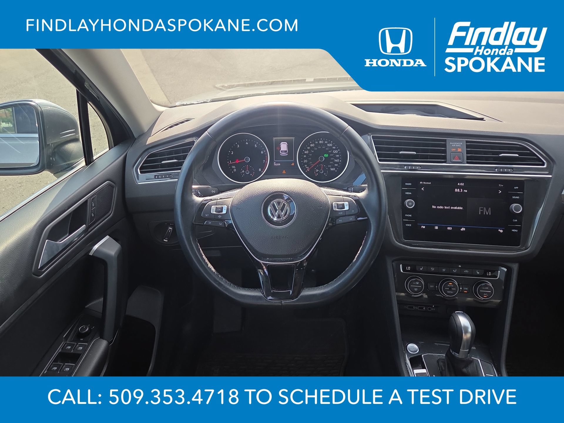 Used 2019 Volkswagen Tiguan SE w/ Panoramic Sunroof Package AWD/4WD image 15