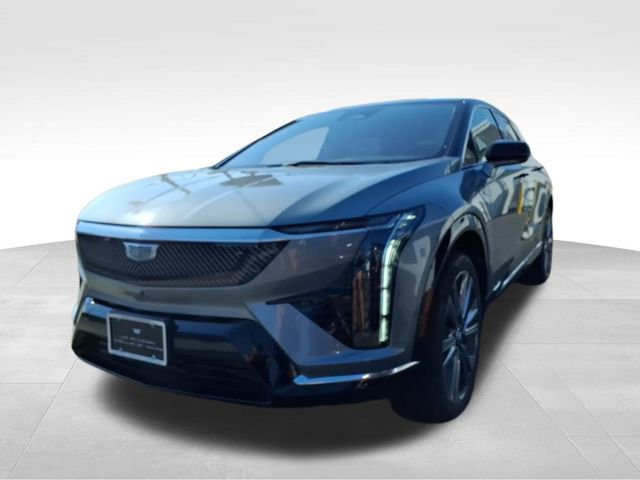 New 2025 Cadillac Optiq Luxury 2 image 1
