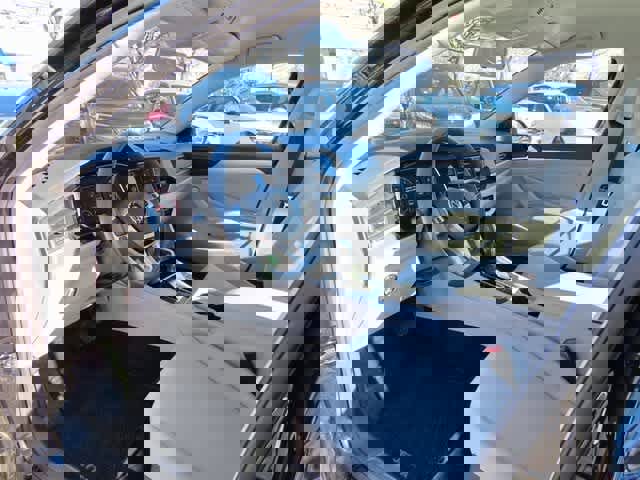 Used 2021 Volkswagen Jetta S image 2