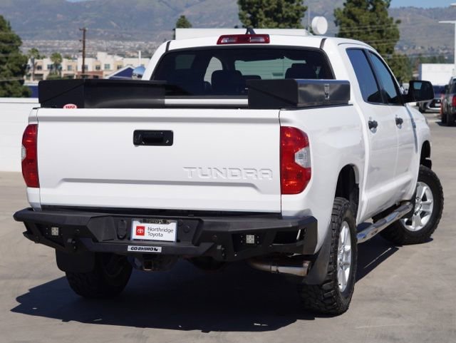 Used 2020 Toyota Tundra SR5 w/ SR5 Upgrade Package AWD/4WD image 8