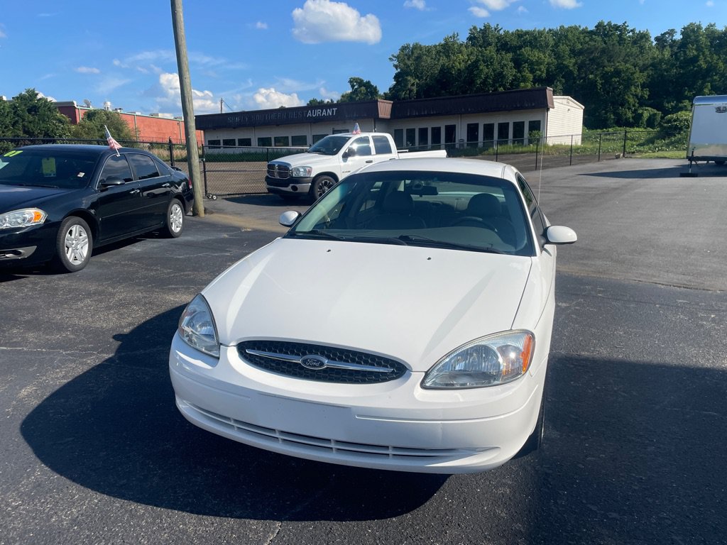 Used 2003 Ford Taurus SES