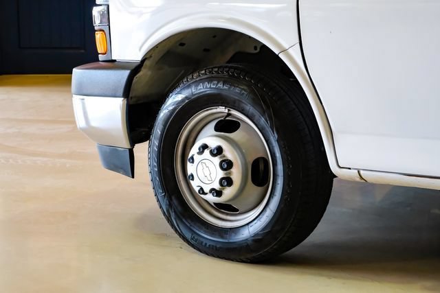 Used 2021 Chevrolet Express 3500 w/ Power Convenience Package RWD image 38