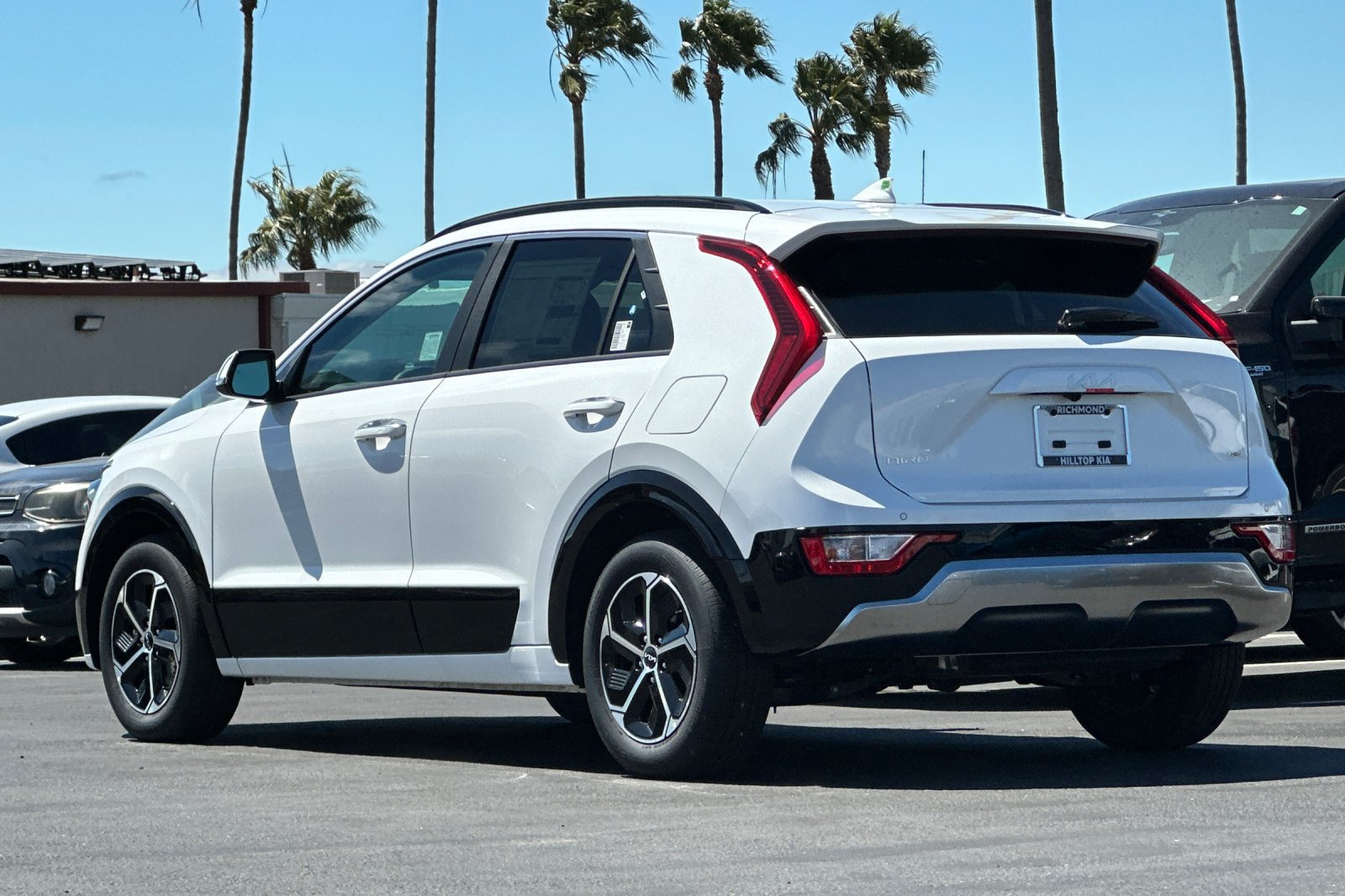 New 2026 Kia Niro FWD image 6