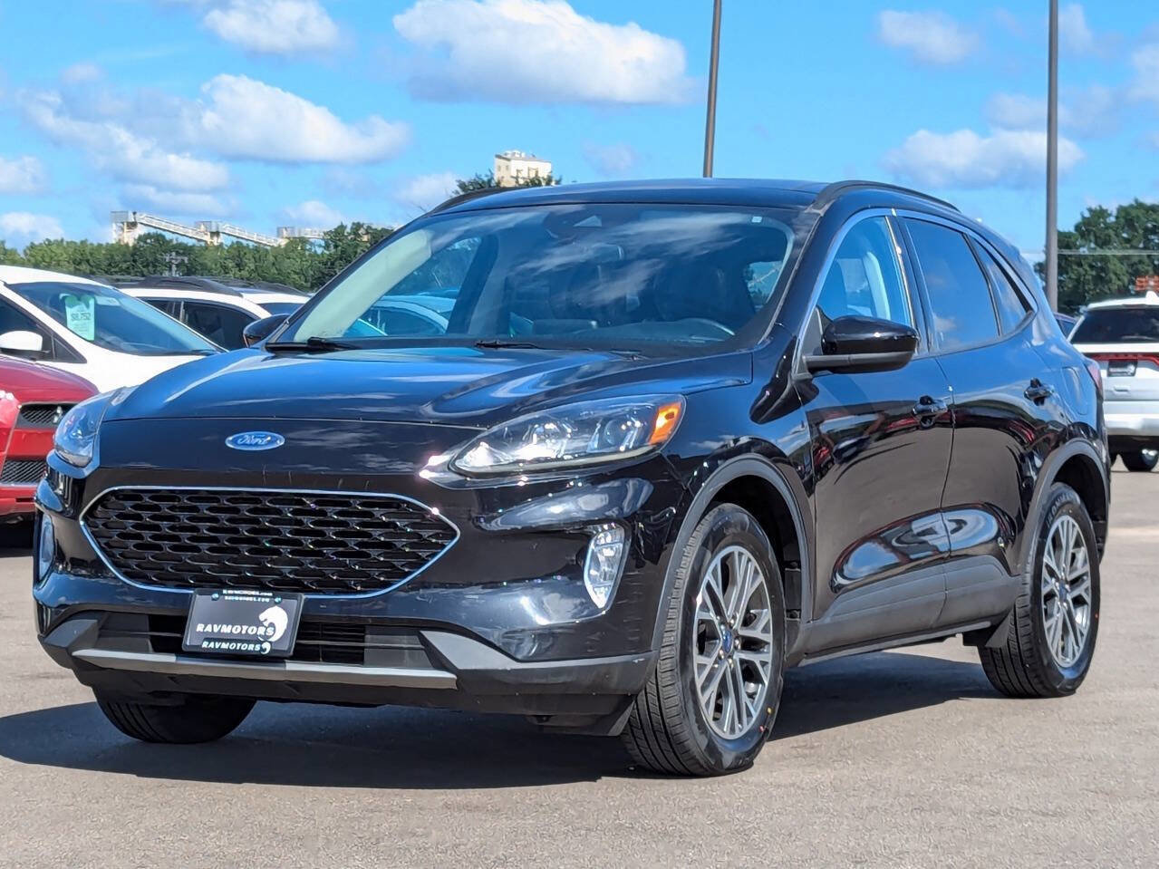 Used 2020 Ford Escape SEL image 9