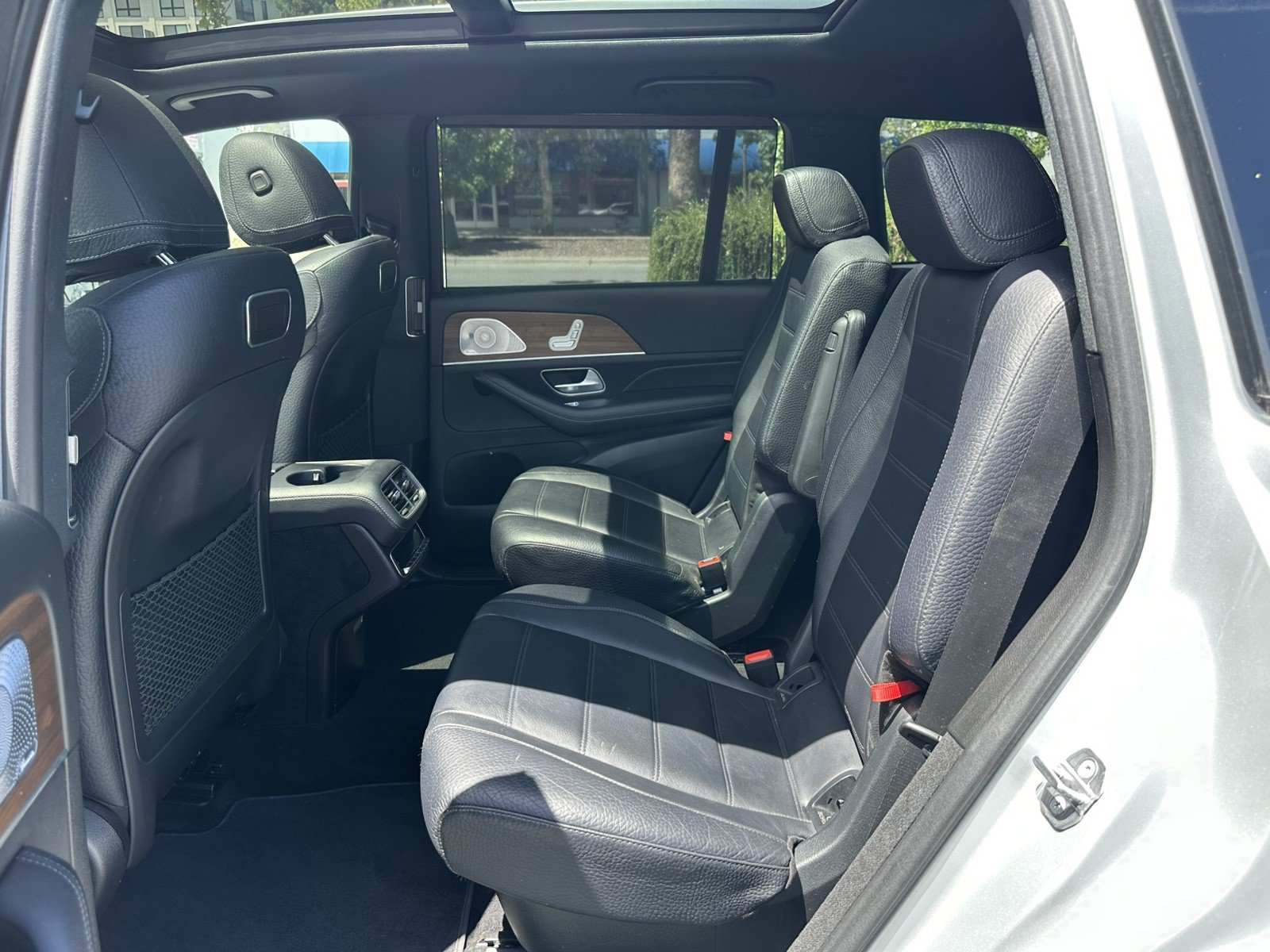 Used 2020 Mercedes-Benz GLS 450 4MATIC image 23