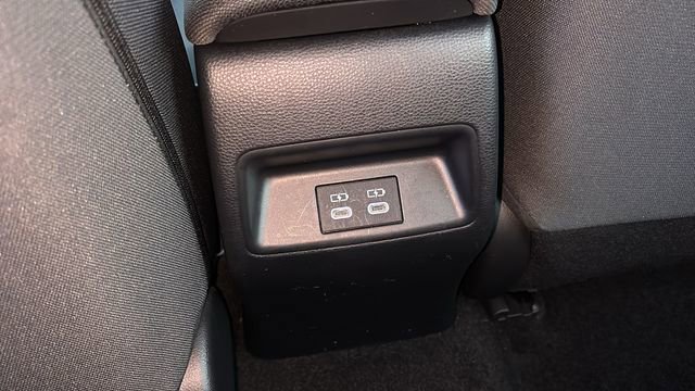 Used 2024 Toyota Corolla LE image 9