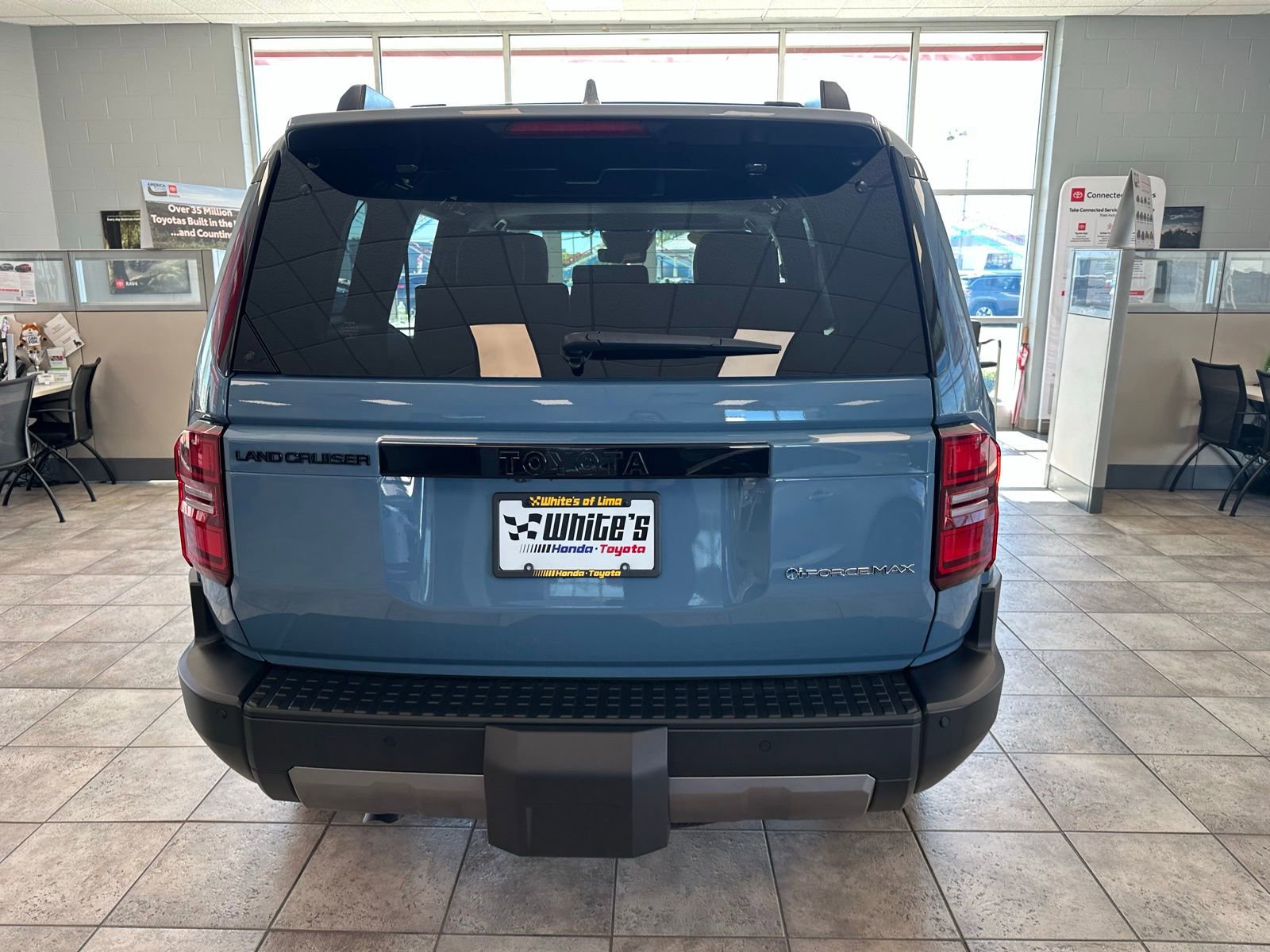 New 2025 Toyota Land Cruiser image 4