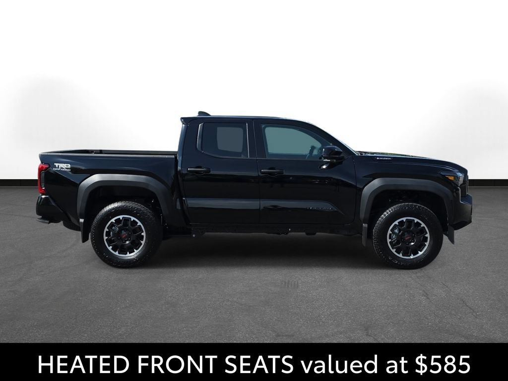 Used 2025 Toyota Tacoma TRD Off-Road AWD/4WD image 5