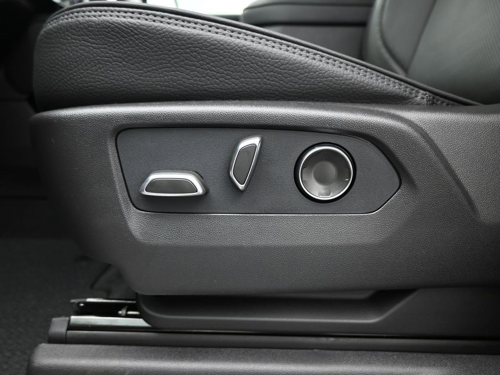 New 2026 GMC Sierra 1500 Denali w/ Denali Reserve Package image 12