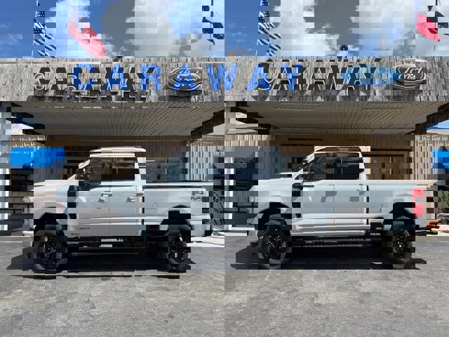 New 2025 Ford F250 Lariat w/ Lariat Ultimate Package video 1