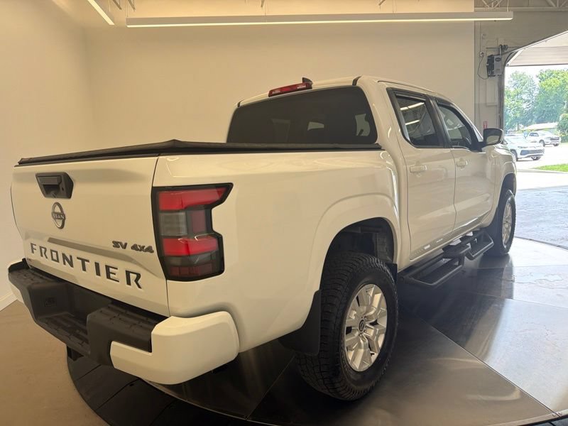 Used 2022 Nissan Frontier SV AWD/4WD image 3