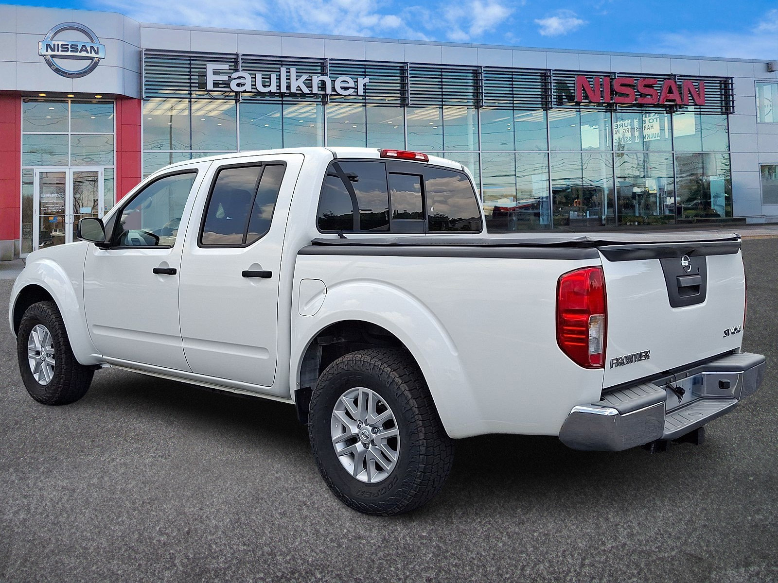 Used 2016 Nissan Frontier SV AWD/4WD image 4