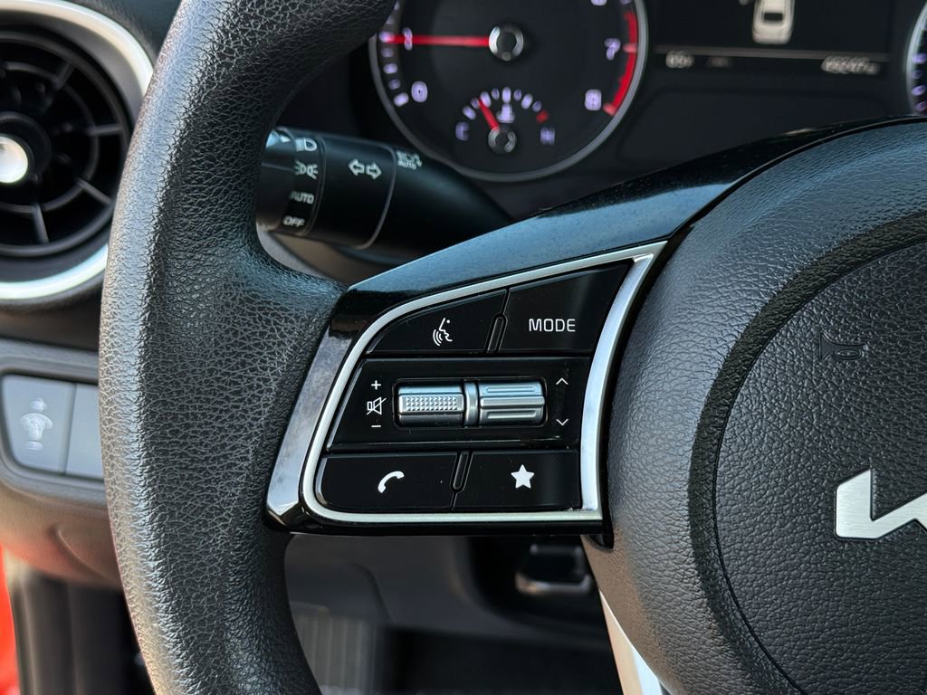 Used 2024 Kia Forte LXS image 27