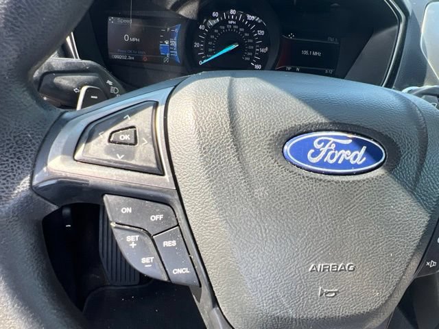 Used 2018 Ford Fusion SE w/ Fusion SE Technology Package FWD image 22