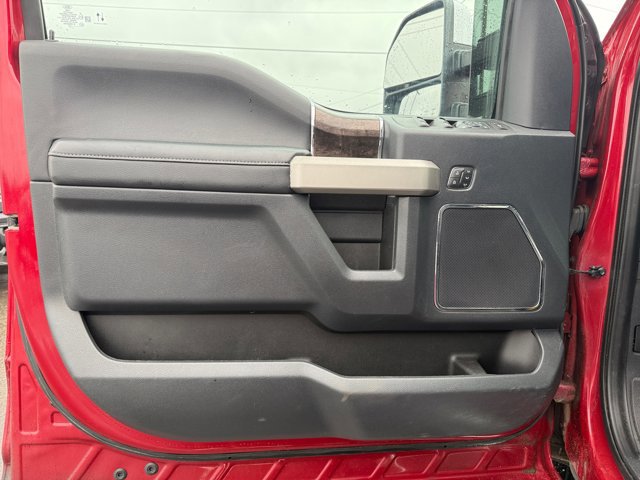 Used 2022 Ford F250 Lariat w/ Lariat Ultimate Package image 23