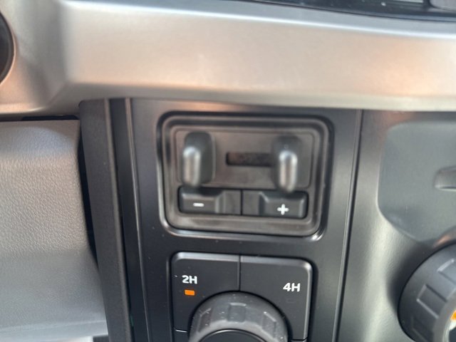 New 2025 Ford F350 XL w/ XL Chrome Package image 19