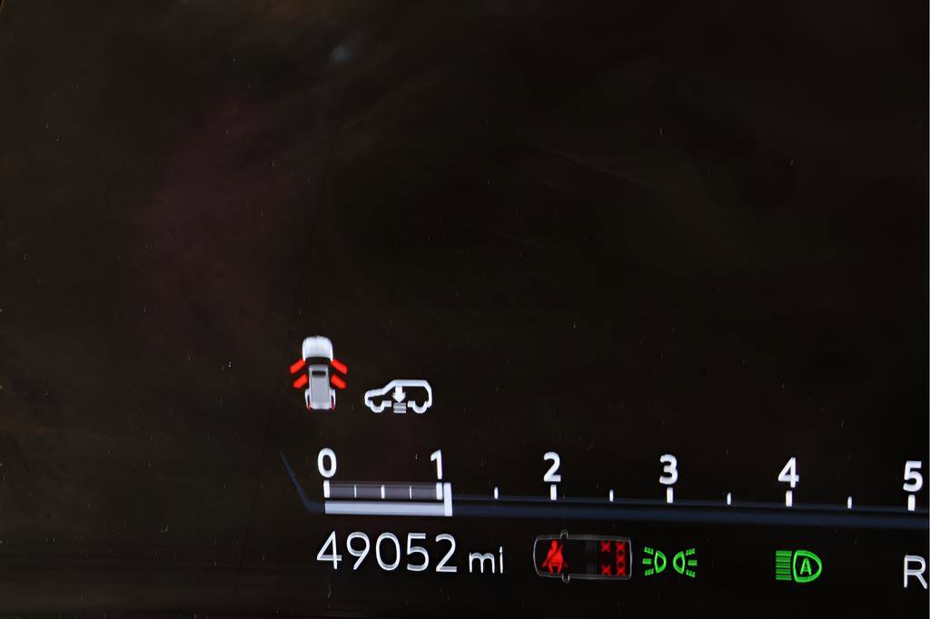 Used 2023 Cadillac Escalade Sport w/ Touring Package image 13