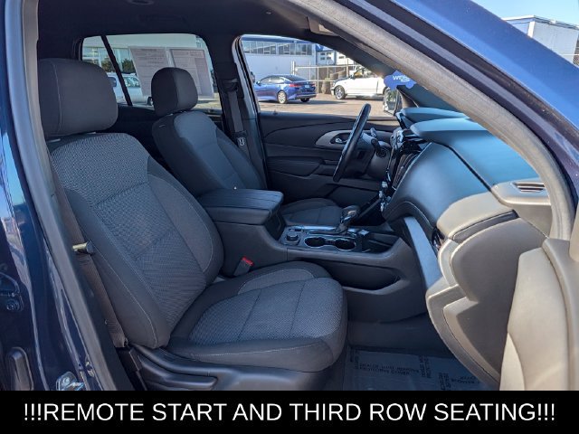 Used 2023 Chevrolet Traverse LT FWD image 24
