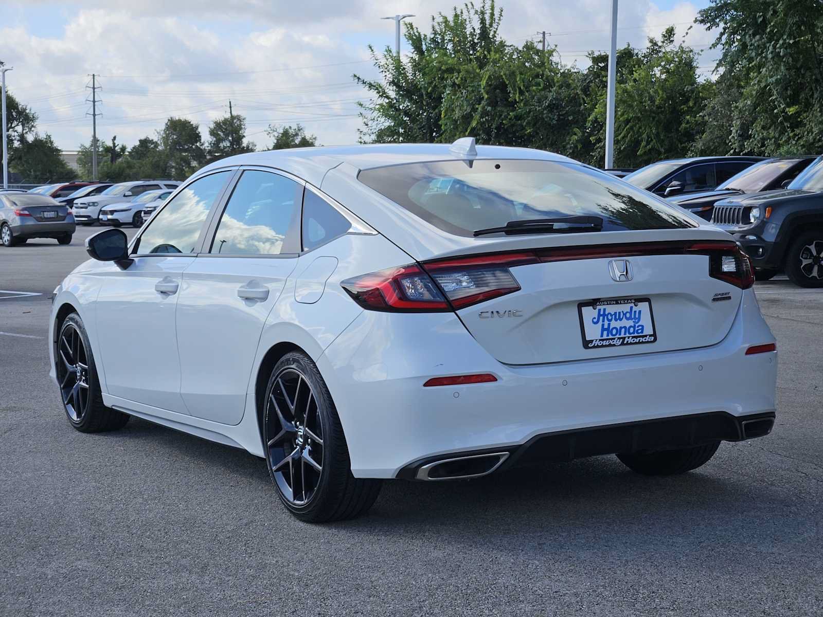 Used 2024 Honda Civic Sport Touring image 6