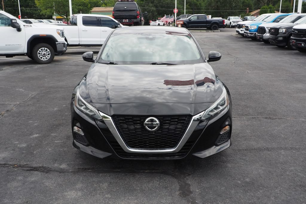 Used 2021 Nissan Altima 2.5 SV FWD image 2