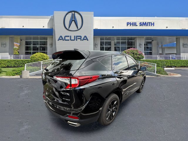 Used 2026 Acura RDX SH-AWD image 6