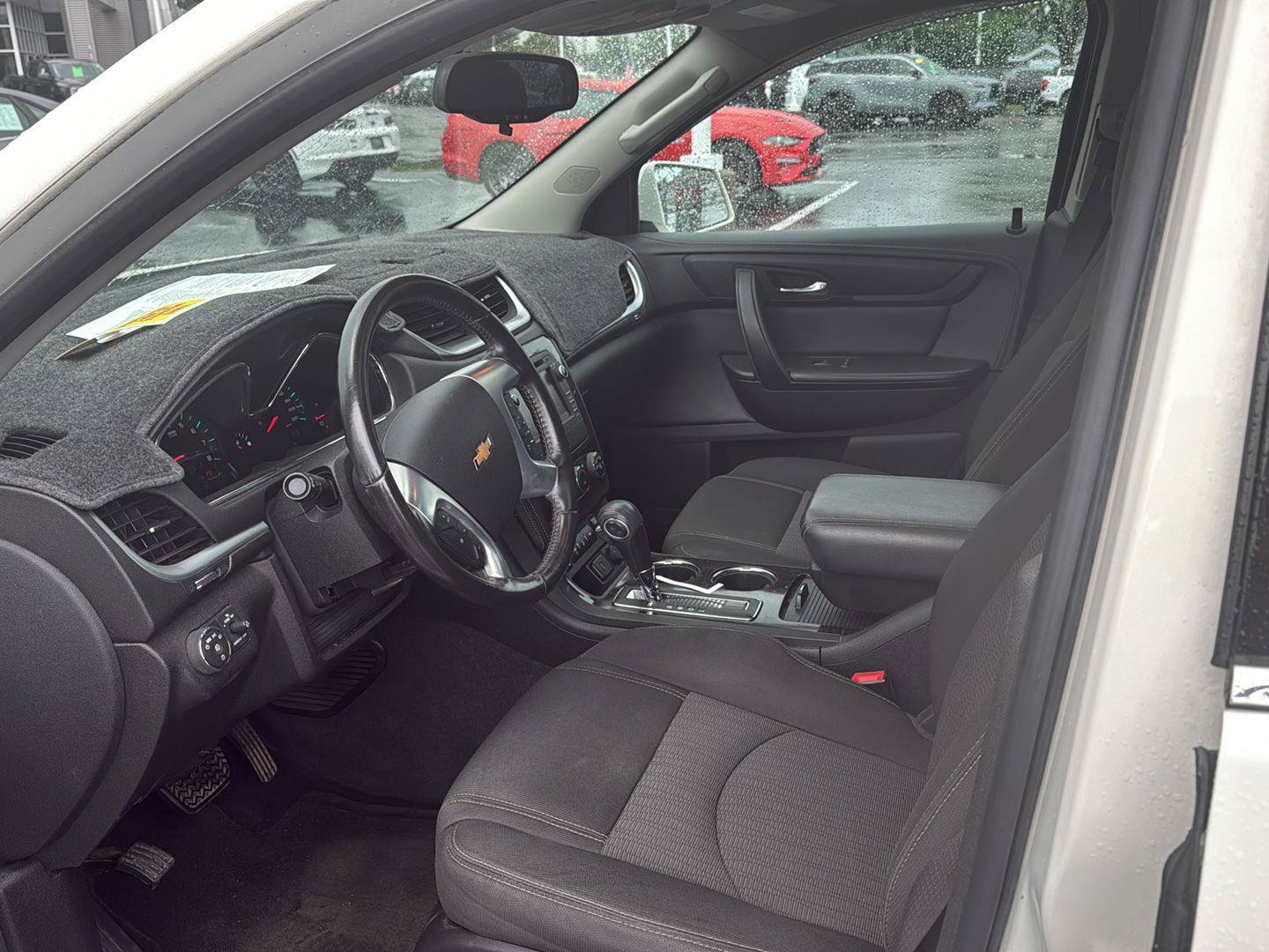 Used 2015 Chevrolet Traverse LT AWD/4WD image 15
