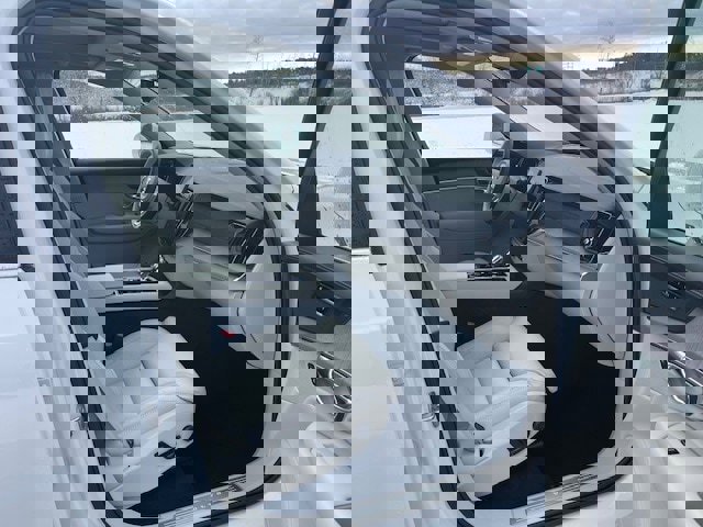 New 2026 Volvo XC90 B6 Ultra w/ Protection Package image 5