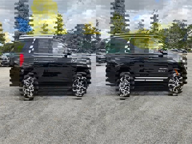 New 2026 GMC Yukon Denali image 4