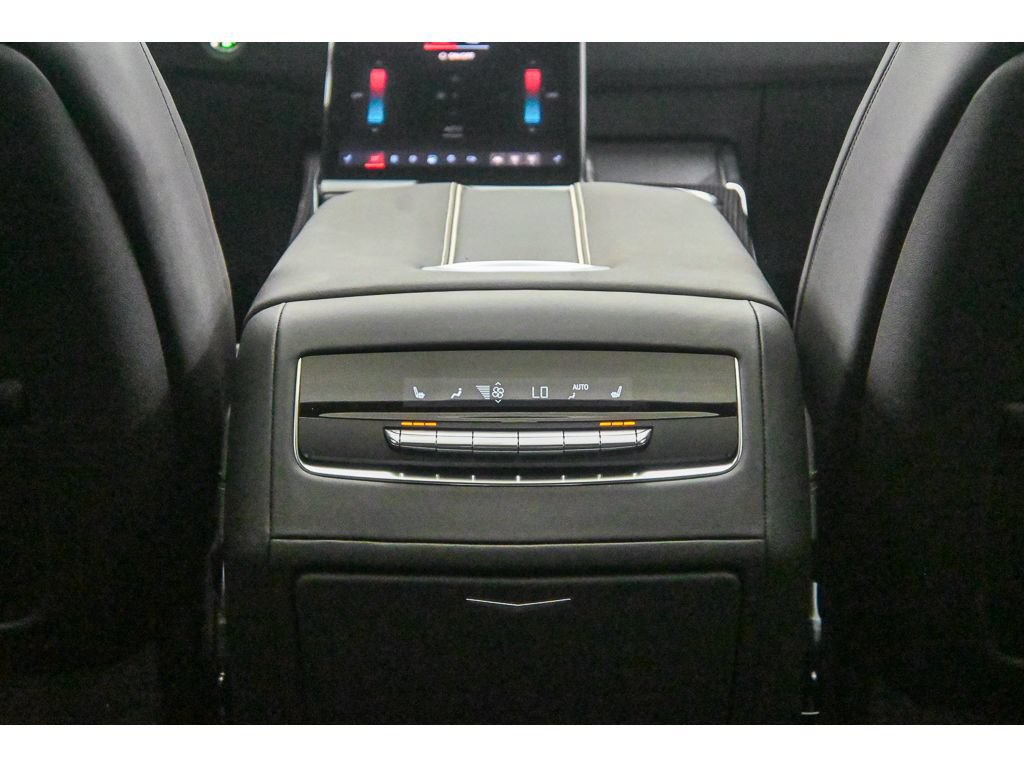 New 2026 Cadillac Escalade V w/ LPO, ONYX Package AWD/4WD image 18